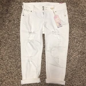 Distressed White Capri Pants